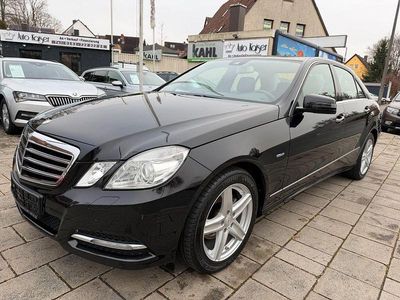 Schwarz Gebraucht 2011 Mercedes E200 Limousine | 7.499 € (Fairer Preis)