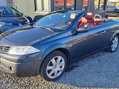 Gebraucht Renault Mégane Cabriolet Dynamique 111 PS (81 kW) 2007 Grau Cabrio