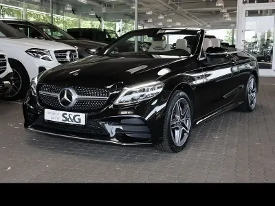 Gebraucht Mercedes C200 AMG 184 PS (135 kW) 2020 Obsidianschwarz Cabrio