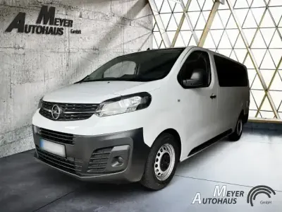 Second-hand Opel Vivaro 120 CP (88 kW) 2022 Alb Monovolum