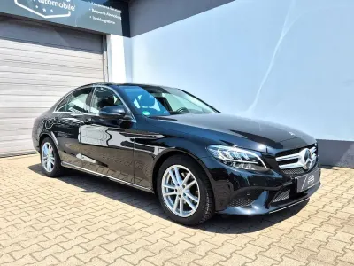 Gebraucht Mercedes C220 Avantgarde 194 PS (142 kW) 2019 Obsidianschwarz Limousine