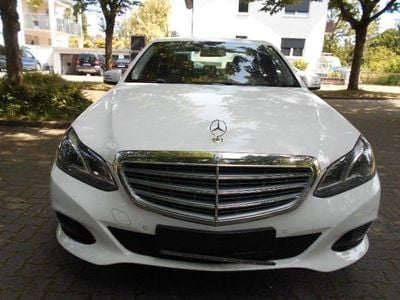 Mercedes E200