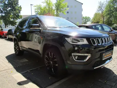 Gebraucht Jeep Compass Limited 170 PS (125 kW) 2020 Schwarz SUV