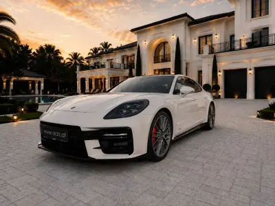 Occasion Porsche Panamera Turbo E-Hybrid 519 PK (381 kW) 2024 Grijs Sedan