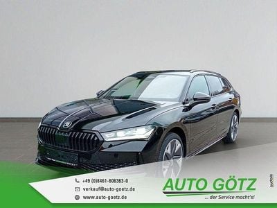 Neu Skoda Superb Suite 193 PS (141 kW) 2025 Schwarz Kombi