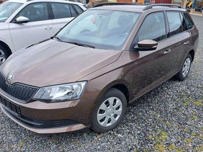 gebraucht Skoda Fabia Combi Klima 8-fach bereift