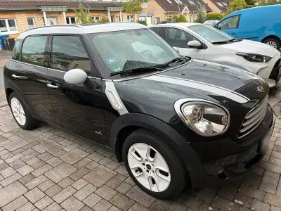 Gebraucht Mini Cooper 112 PS (82 kW) 2012 Schwarz Kleinwagen