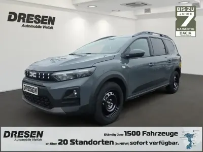 Nuova Dacia Jogger Expression 110 CV (80 kW) 2026 Grigio Monovolume