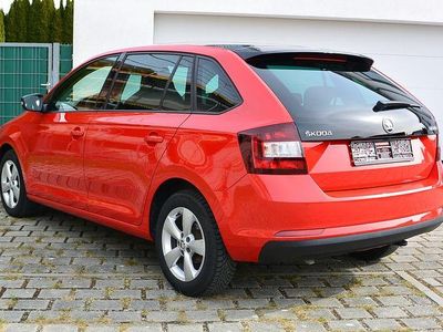 Gebraucht Skoda Rapid 110 PS (80 kW) 2018 Rot Kleinwagen