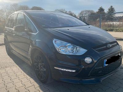 Gebraucht Ford S-MAX S 200 PS (147 kW) 2014 Schwarz Van / Kleinbus