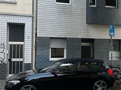 Gebraucht BMW 118 Advantage 136 PS (100 kW) 2017 Schwarz Kleinwagen