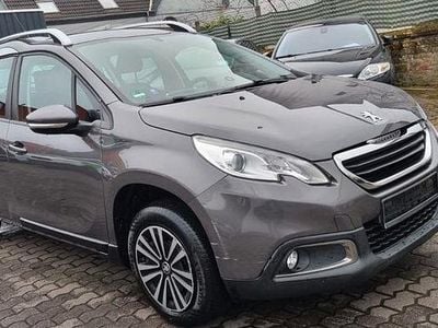 Gebraucht Peugeot 2008 Active 82 PS (60 kW) 2014 Grau SUV