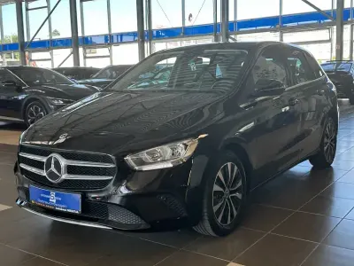 Gebraucht Mercedes B250e 218 PS (160 kW) 2022 Schwarz Kleinwagen