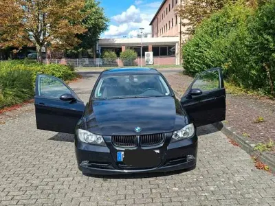 Gebraucht BMW 318 Performance 129 PS (94 kW) 2007 Schwarz Limousine