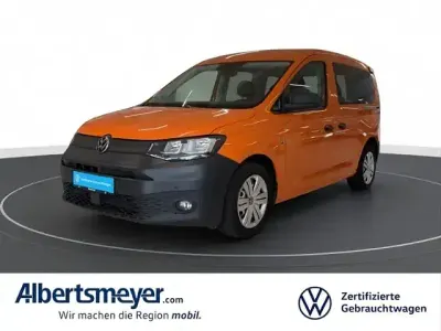 Gebraucht VW Caddy Basis 114 PS (83 kW) 2021 Orange Van / Kleinbus