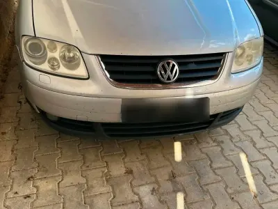 Gebraucht VW Touran 140 PS (102 kW) 2004 Grau Van / Kleinbus