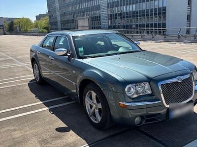 Usata Chrysler 300C 249 CV (183 kW) 2005 Verde Berlina