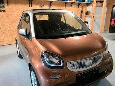 Gebraucht Smart ForTwo Cabrio 90 PS (66 kW) 2016 Braun Cabrio