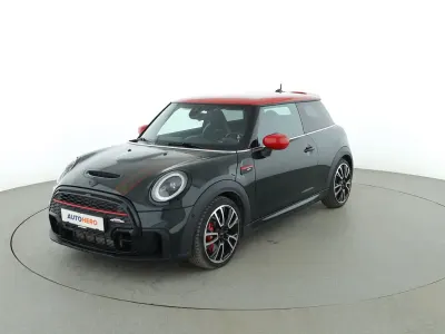 Gebraucht Mini John Cooper Works 231 PS (169 kW) 2021 Grün Kleinwagen