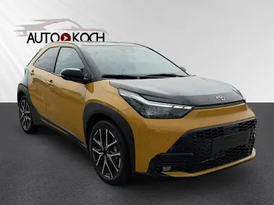 Neu Toyota Aygo X Sport 116 PS (85 kW) 2026 Gold SUV