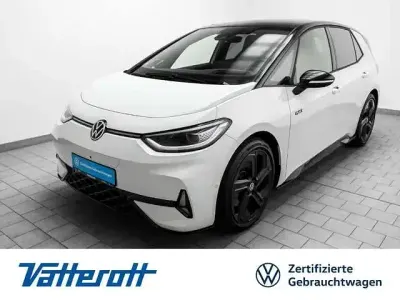 Gebraucht VW ID.3 GTX 239 kW (326 PS) 2025 Gletscherweiß metallic (metallic) Kleinwagen