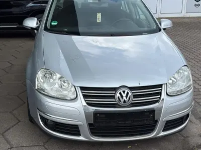 Gebraucht VW Jetta 85 PS (62 kW) 2006 Silber Limousine