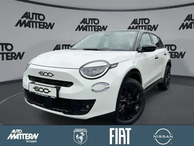Gebraucht Fiat 600 Street 101 PS (74 kW) 2026 Gelato weiß SUV