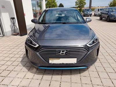 Grau Gebraucht 2019 Hyundai Ioniq Premium Kleinwagen | 14.800 € (Teuer)