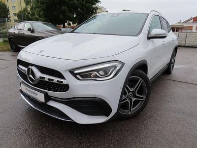 Mercedes GLA220
