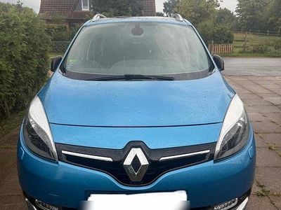 Blau Gebraucht 2015 Renault Scénic III Van / Kleinbus | 8.800 €