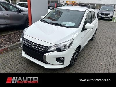 Weiß Gebraucht 2024 Mitsubishi Space Star Select+ Limousine | 18.980 € (Teuer)