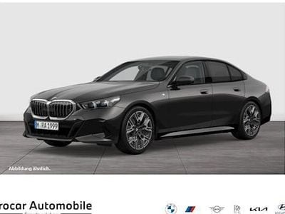 Gebraucht BMW 520 Comfort Edition 208 PS (152 kW) 2025 Grau Limousine