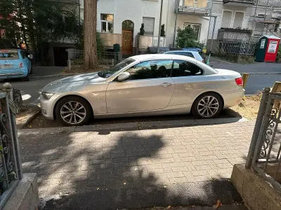 Gebraucht BMW 320 Cabriolet 170 PS (125 kW) 2008 Silber Cabrio