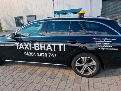 Gebraucht Mercedes E220 194 PS (142 kW) 2017 Schwarz Kombi