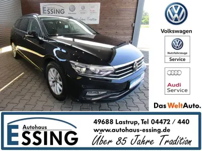 Gebraucht VW Passat IQ Drive 150 PS (110 kW) 2023 Schwarz Kombi