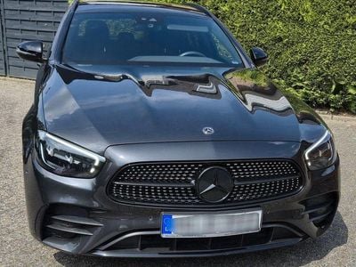 Mercedes E200