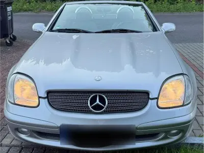 Gebraucht Mercedes SLK200 163 PS (119 kW) 2003 Silber Cabrio