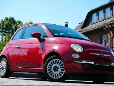 Gebraucht Fiat 500 Lounge 69 PS (50 kW) 2010 Rot Kleinwagen