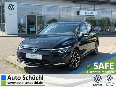 Gebraucht VW Golf VIII Active 150 PS (110 kW) 2024 Schwarz Limousine