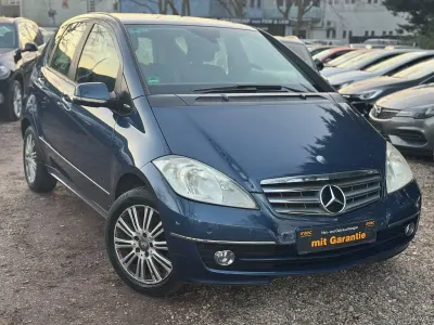 Używany Mercedes A170 Elegance 116 KM (85 kW) 2009 Niebieski Minivan