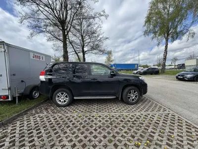 Gebraucht Toyota Land Cruiser Anniversary 190 PS (139 kW) 2011 Schwarz SUV