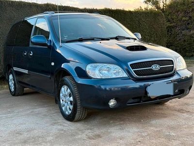 Second-hand Kia Carnival 145 CP (106 kW) 2006 Monovolum