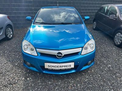 Second-hand Opel Tigra 89 CP (65 kW) 2007 Albastru Cabrio
