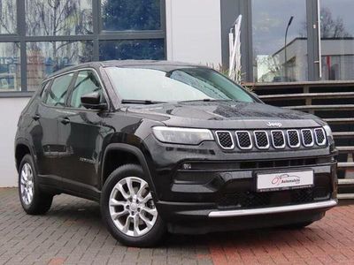 Gebraucht Jeep Compass 131 PS (96 kW) 2024 Schwarz SUV