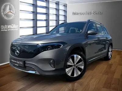 Gebraucht Mercedes EQB300 Progressive 167 kW (228 PS) 2025 Grau SUV