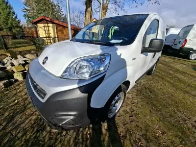 Second-hand Fiat Fiorino S 80 CP (58 kW) 2022 Alb Monovolum