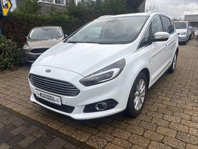 Gebraucht Ford S-MAX Titanium 160 PS (117 kW) 2017 Weiß Van / Kleinbus