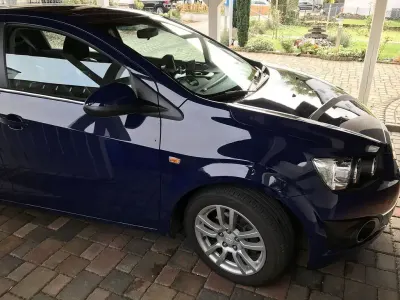 Używany Chevrolet Aveo LTZ 116 KM (85 kW) 2014 Niebieski Sedan/Limuzyna