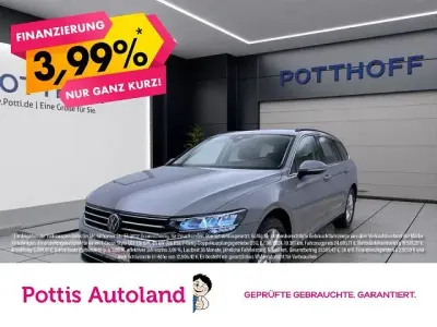 Gebraucht VW Passat Business 150 PS (110 kW) 2023 Mondsteingrau Kombi