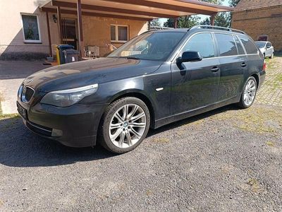 BMW 525